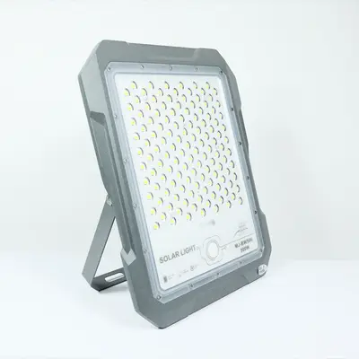 Projecteur Solaire Breaker Warrior Grand Angle Connecteur XT60 (60W - 1500W)